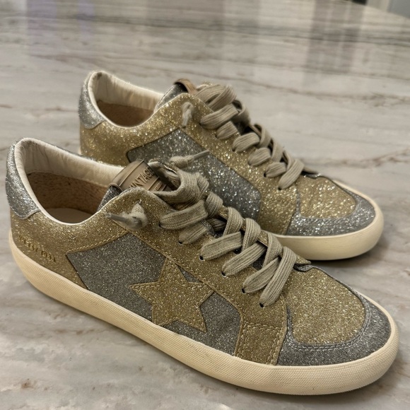 Vintage Havana Kara Matte Silver Gold Glitter Sneaker 9 - Picture 2 of 11
